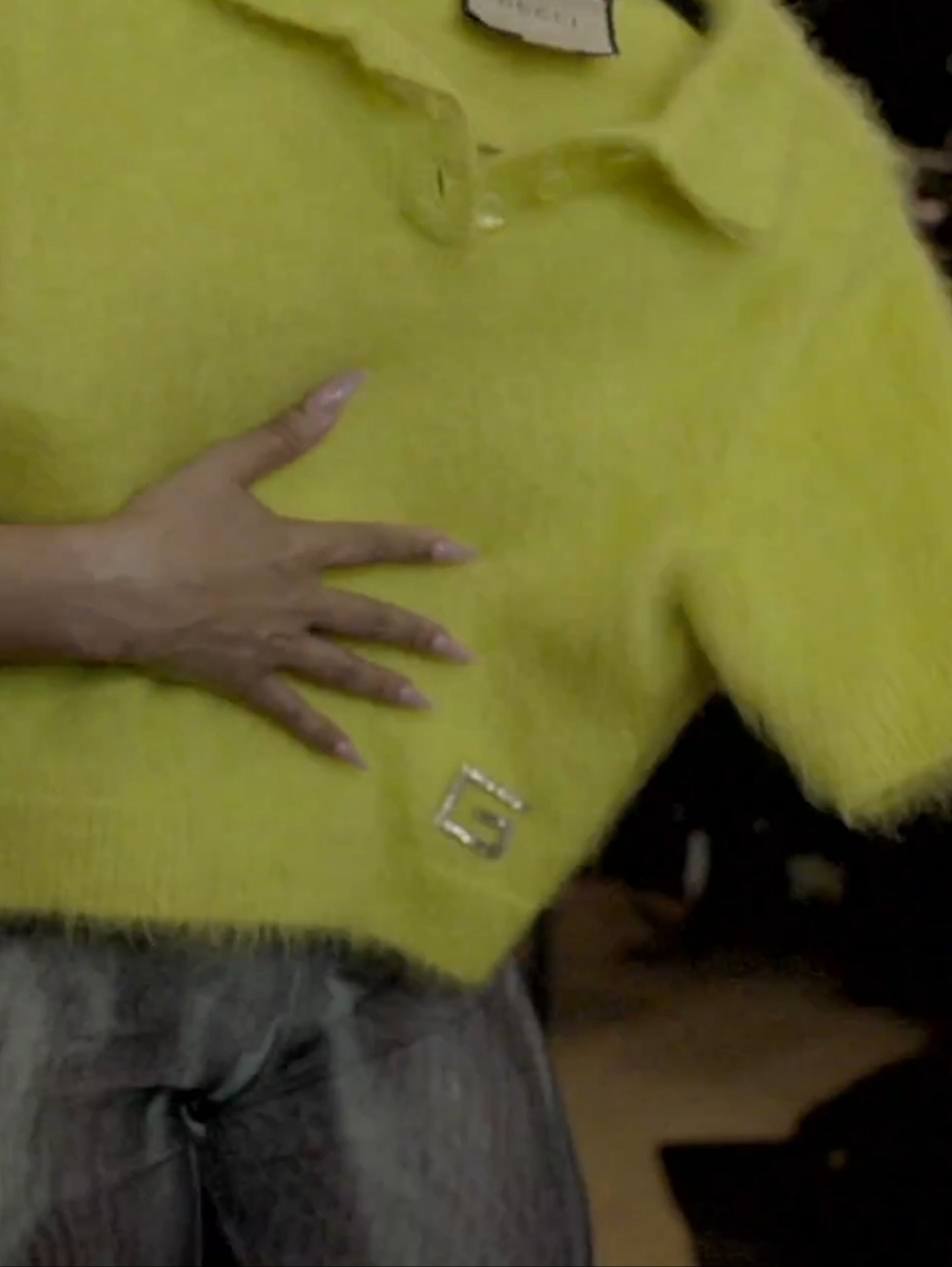 Gucci Yellow Cashmer Mohair Sweater Womns Sz M ( WORN BY La La ANTHONY IN POWER) - Picture 13 of 17